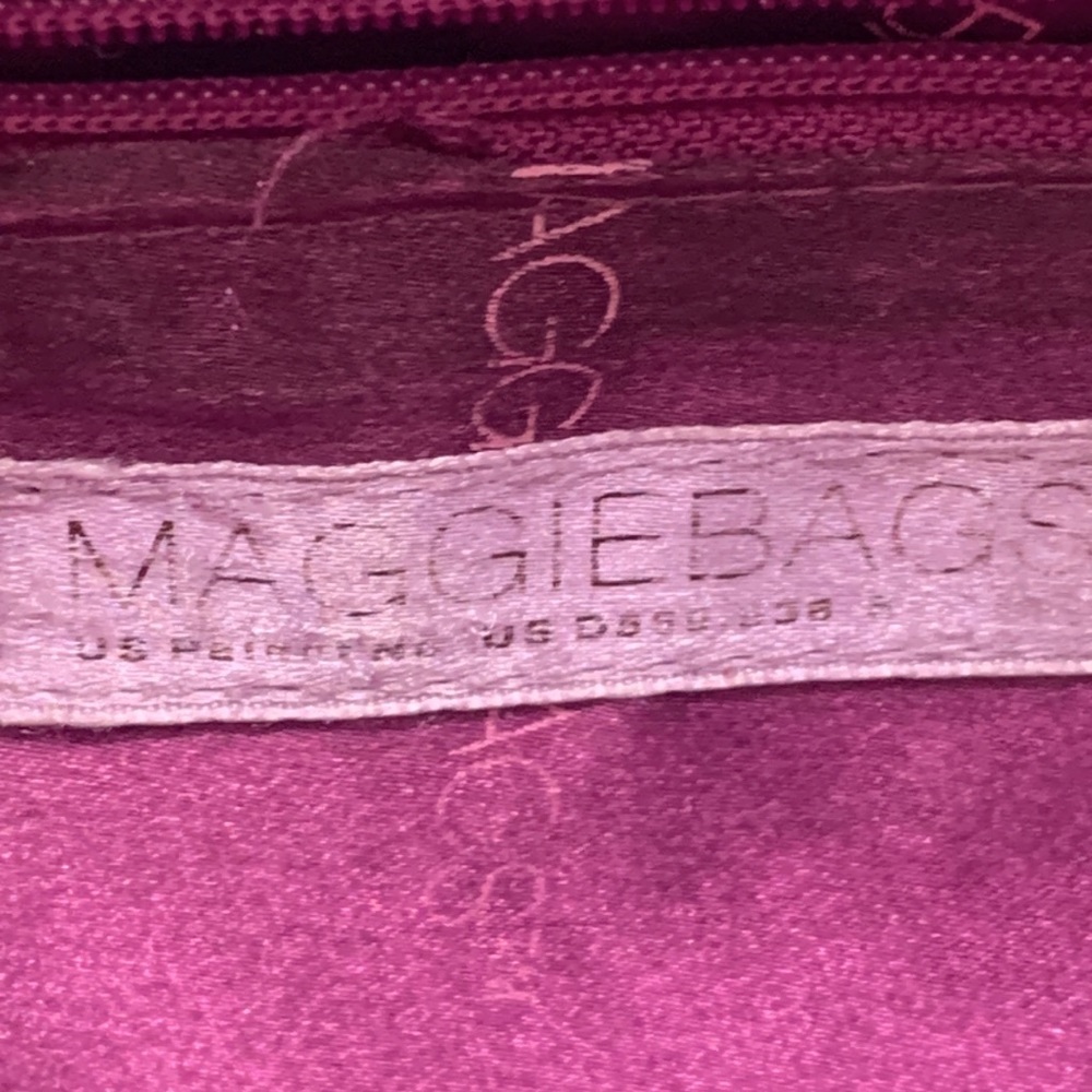 Maggie Bags Dark Red Seatbelt Tote Bag. MCB2611B - Picture 8 of 11